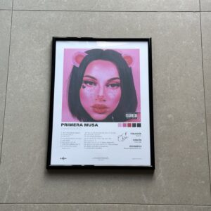Póster enmarcado Primera Musa Omar Courtz